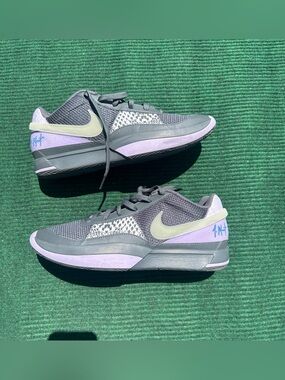 Nike Ja 1 'Personal Touch' Men’s Size 10.5
NO INSOLES